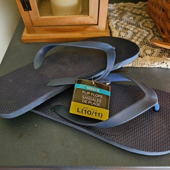 Men’s XXL Blue Flip Flops Size 10 11 NWT Lightweight Comfortable Summer NEW - Picture 6 of 6